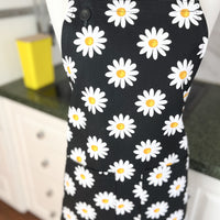 This Gorgeous Daisy Apron is Meant for Even the Messiest Baker