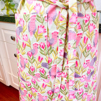 This Gorgeous Galah Apron is Adjustable so Perfect for Any Adult