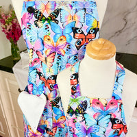 Beautiful Butterflies Cover This Grandma Starter Kit Containing Two Aprons and More