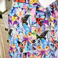Beautiful Butterflies Cover This Grandma Starter Kit Containing Two Aprons and More