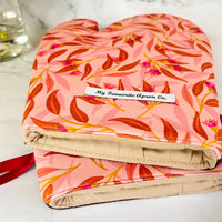 Gorgeous Gum Leaf and Floral Oven Mitts Make the Perfect Foodie Gift