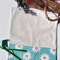 Green Daisy Cutlery, Make-Up or Craft Roll