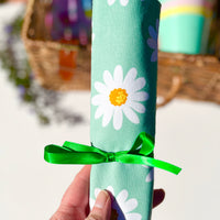 Green Daisy Cutlery, Make-Up or Craft Roll