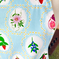 Gorgeous Retro Floral Apron - Ideal for Any Old School Foodie
