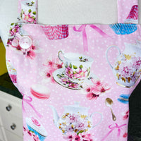 The Perfect Mother's Day Gift - Any Mum Would Love this Beautiful Apron