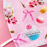 The Perfect Oven Mitts for Any High Tea Fancier