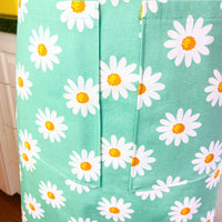 The Prettiest Green Daisy Apron