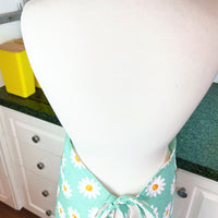 The Prettiest Green Daisy Apron