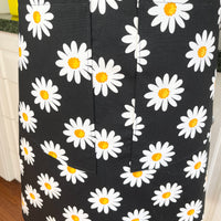 This Gorgeous Daisy Apron is Meant for Your Favourite Messy Baker