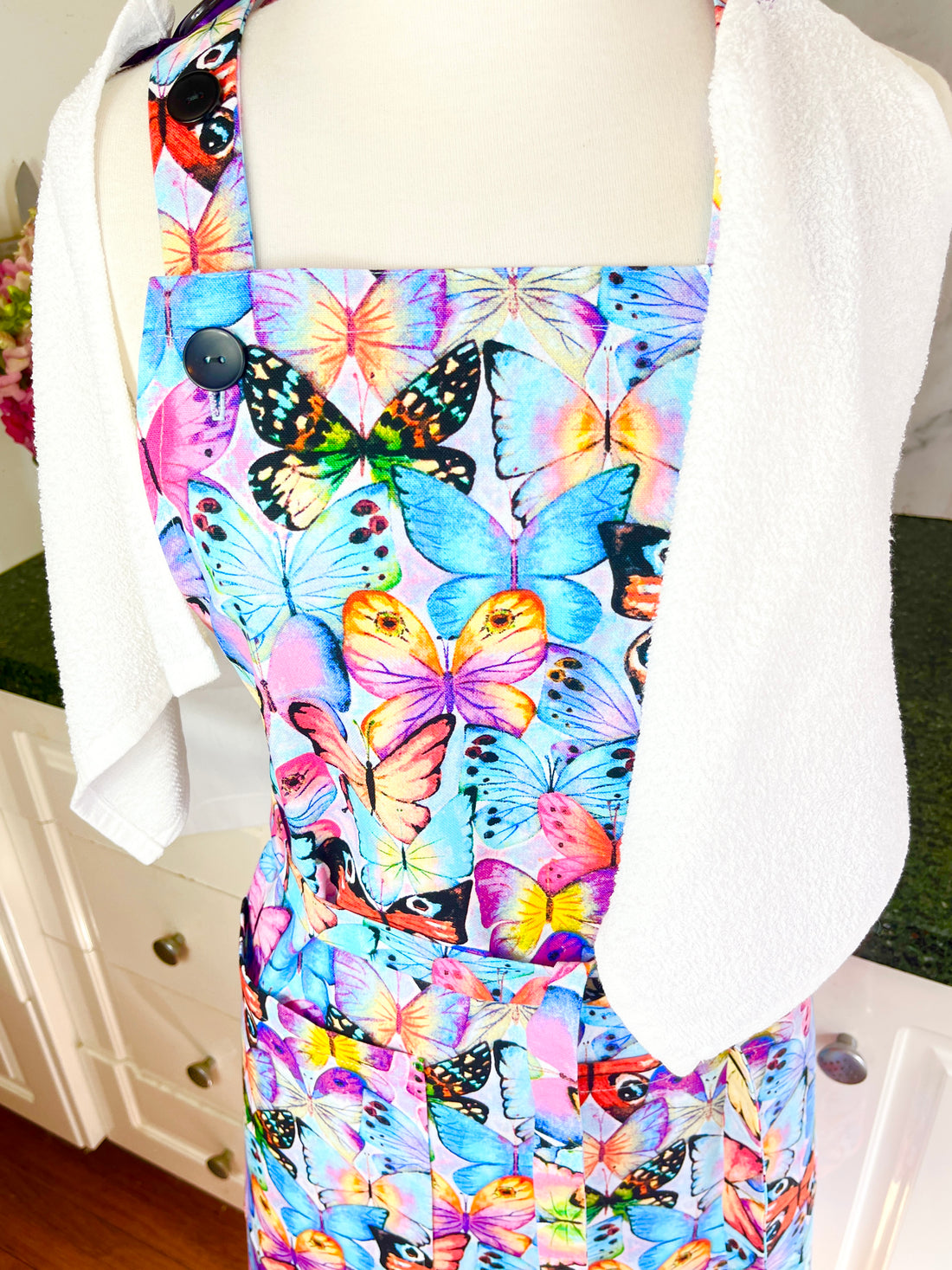 Beautiful Butterflies Cover This Grandma Starter Kit Containing Two Aprons and More
