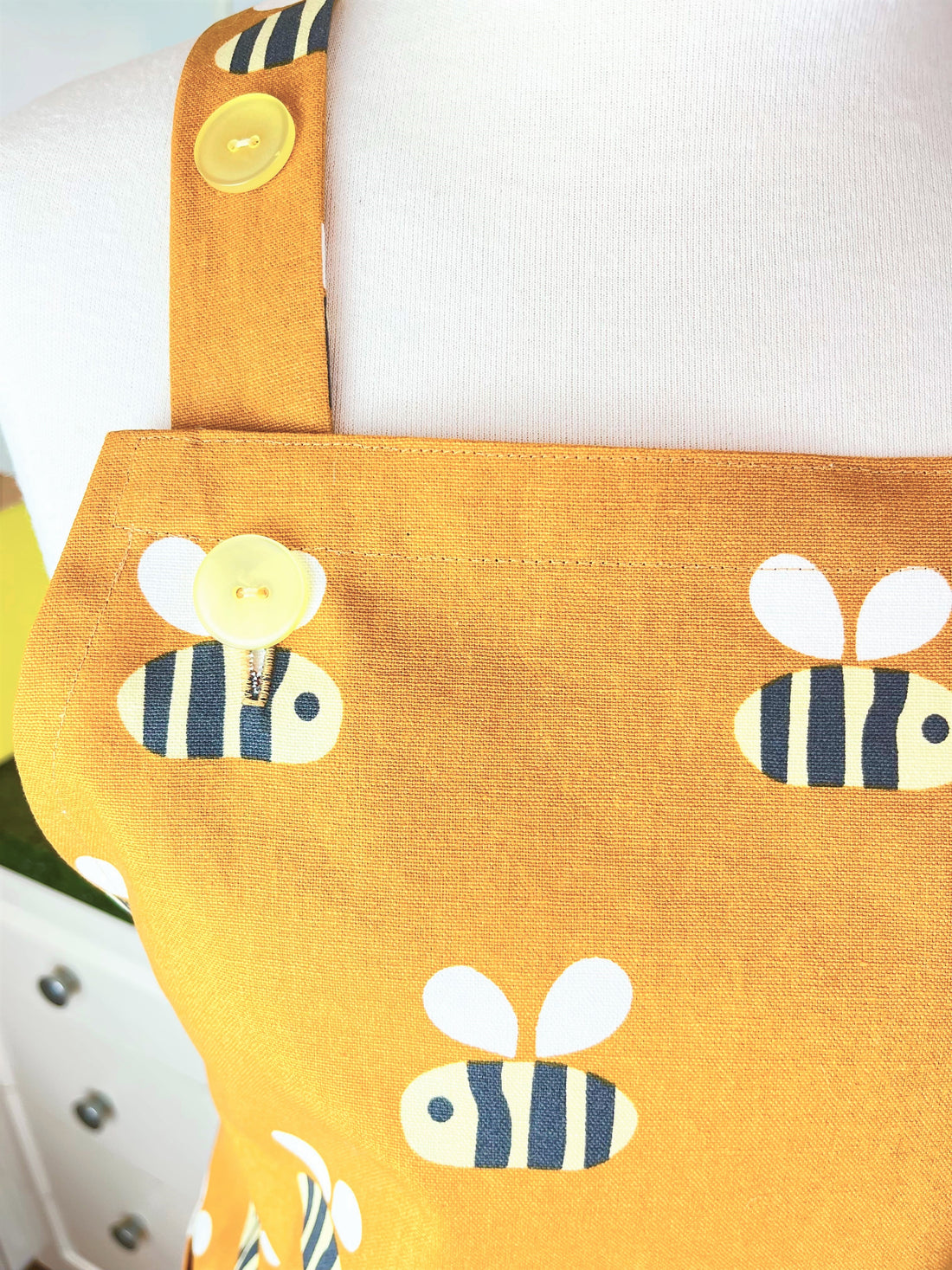 Big Bee Apron for Perfect Any Funky Baker