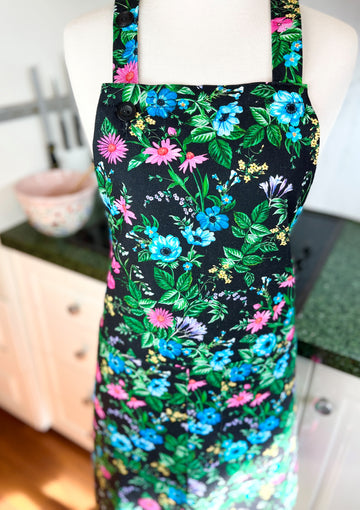 Fabulous Floral Apron for Your Favourite Gardener or Foodie
