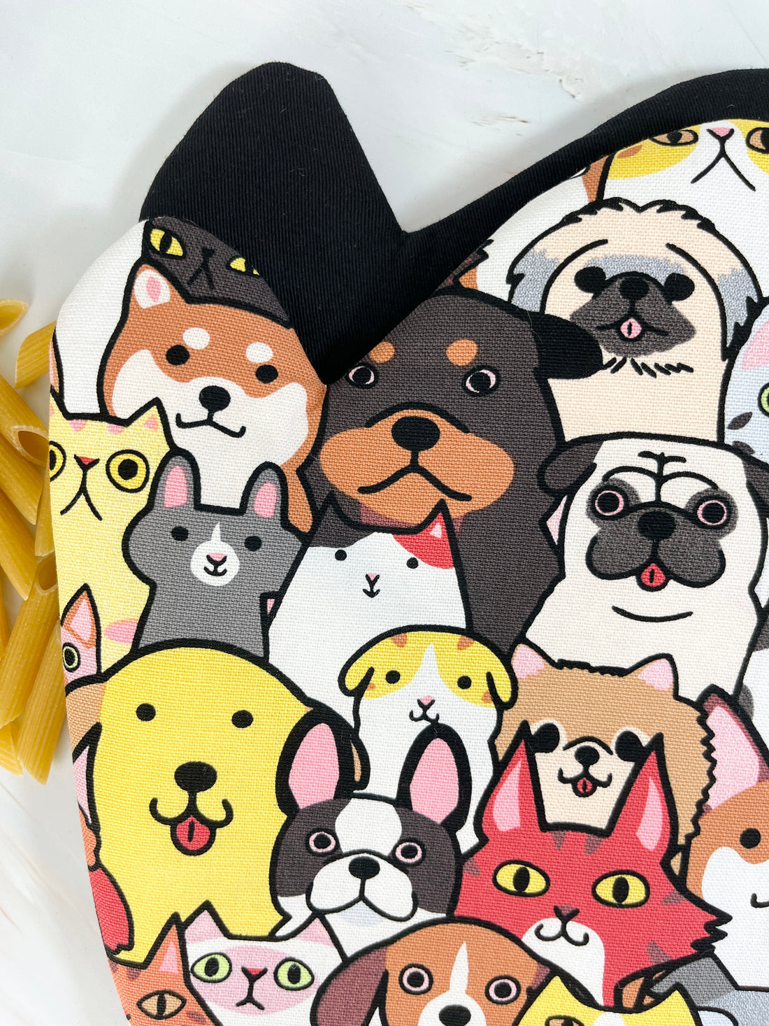 Cats and Dogs All Over these Amazing Oven Mitts