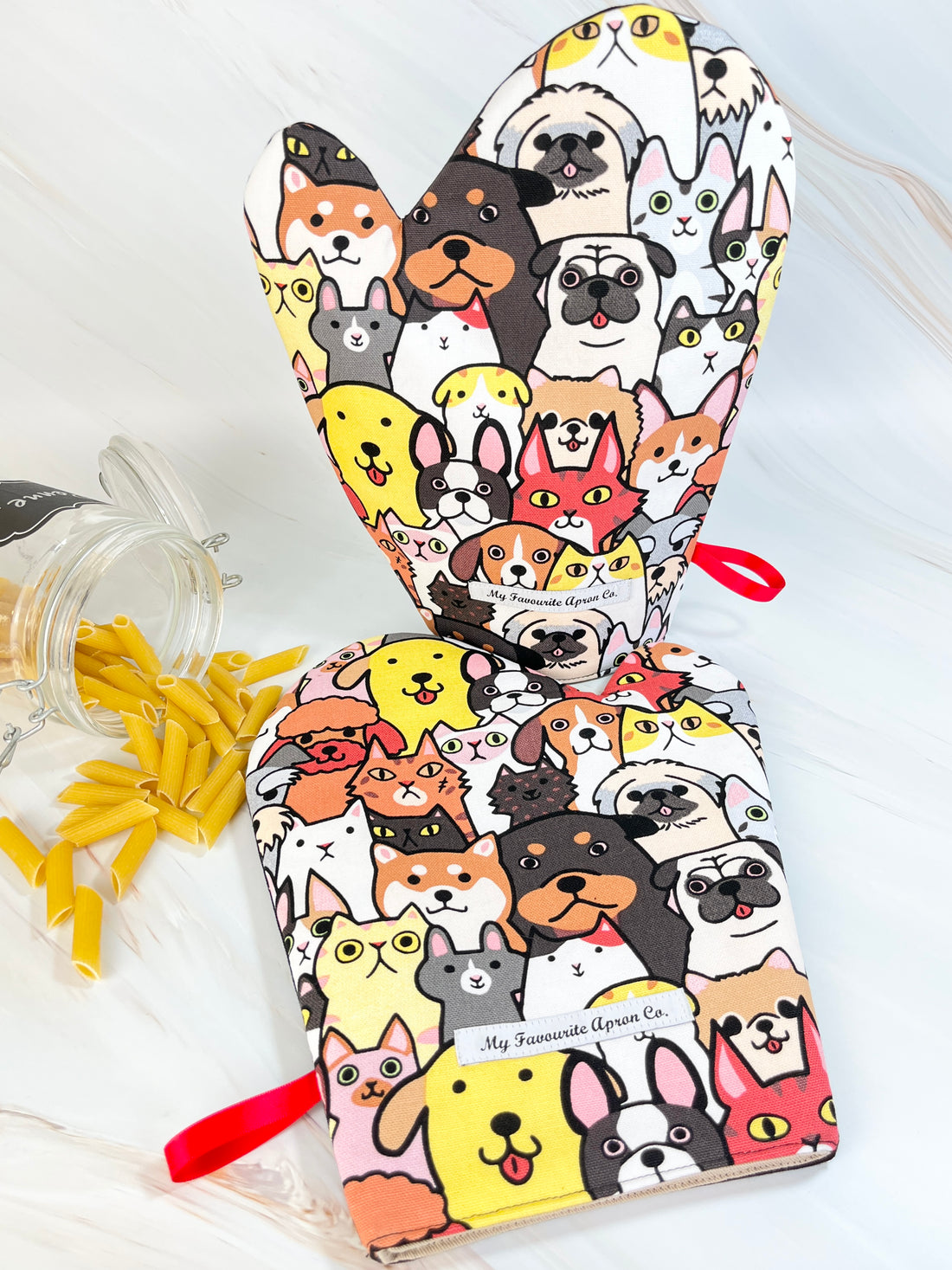 Cats and Dogs All Over these Amazing Oven Mitts