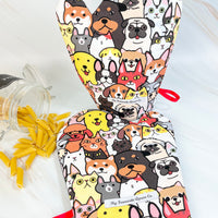 Cats and Dogs All Over these Amazing Oven Mitts