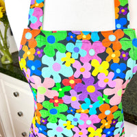 This Bold Floral Apron is Perfect for Your Favourite Petite Adult or Teen Cook