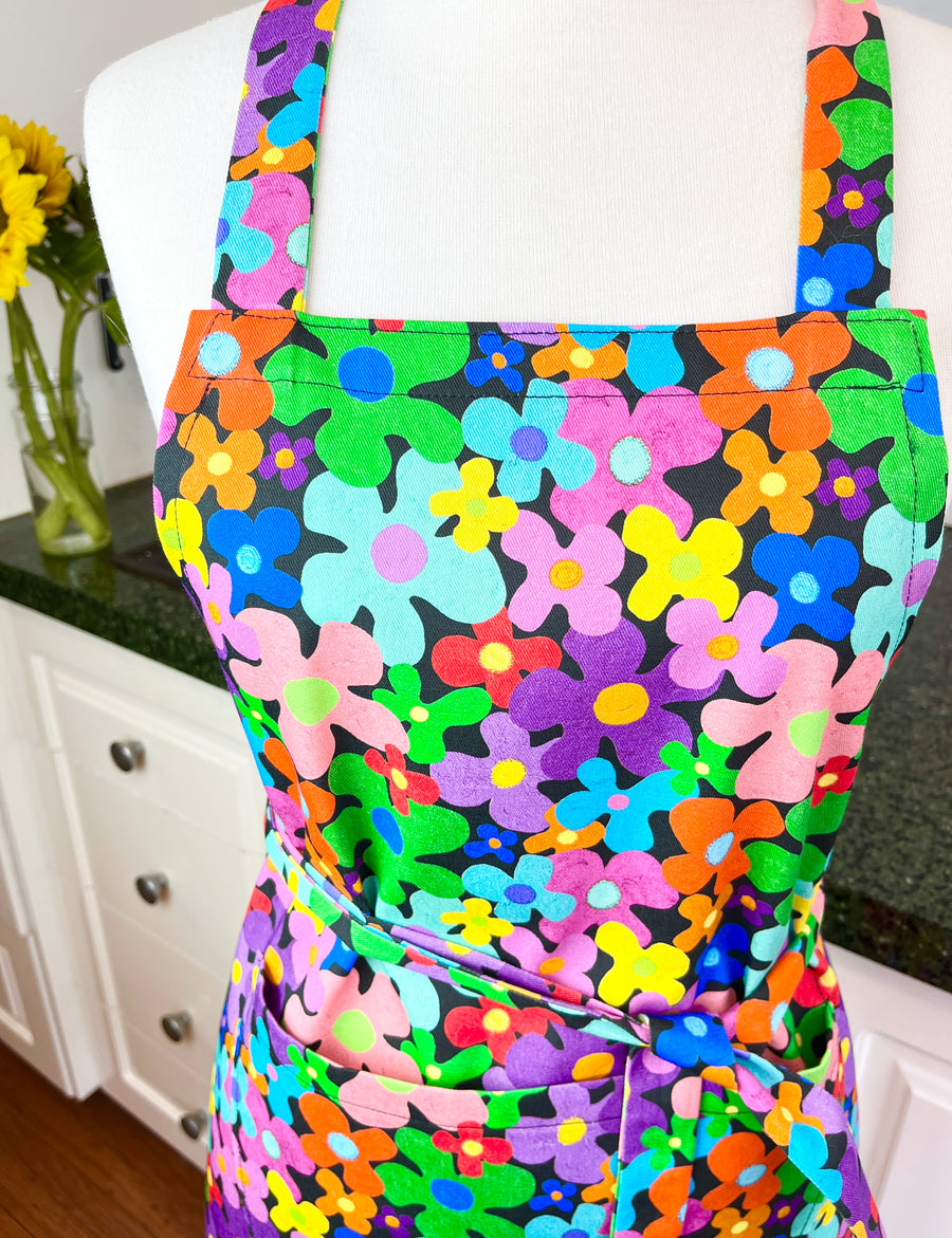 This Bold Floral Apron is Perfect for Your Favourite Petite Adult or Teen Cook