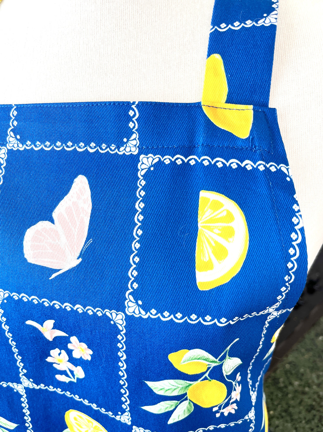 Butterflies, Flowers and Lemons Make a Stunning Apron