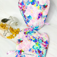 Mermaid Oven Mitts Make the Perfect Birthday Gift