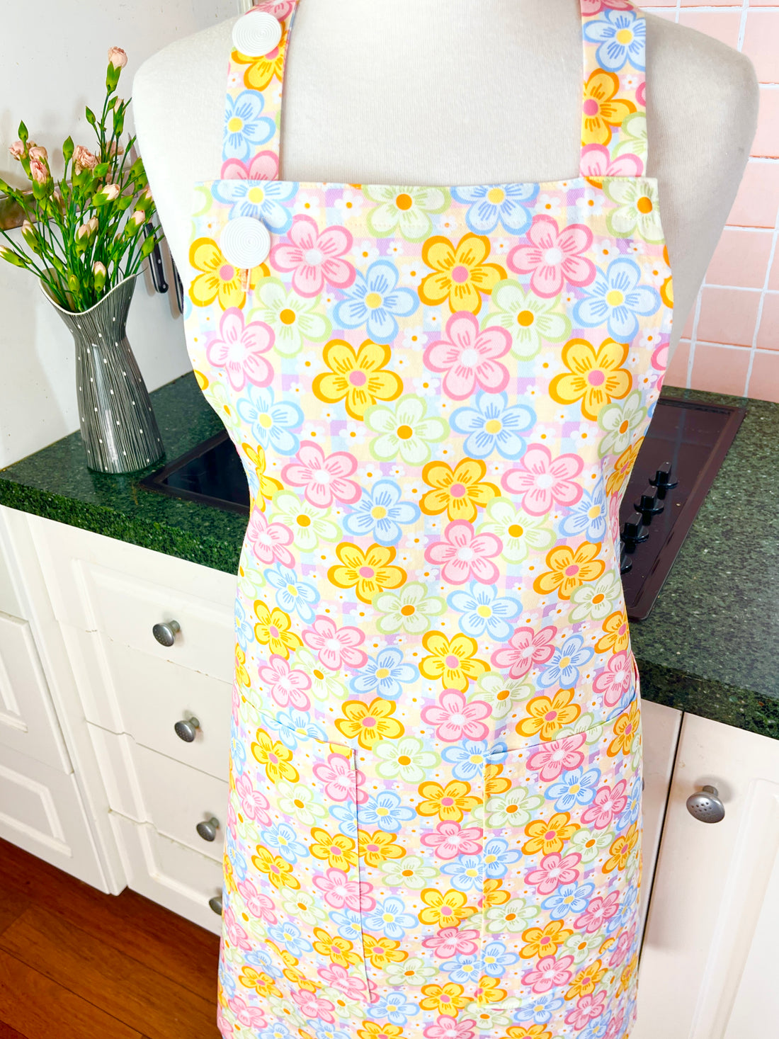 It's Sakura Time - this Sensational Cherry Blossom Apron is the Perfect Foodie Gift