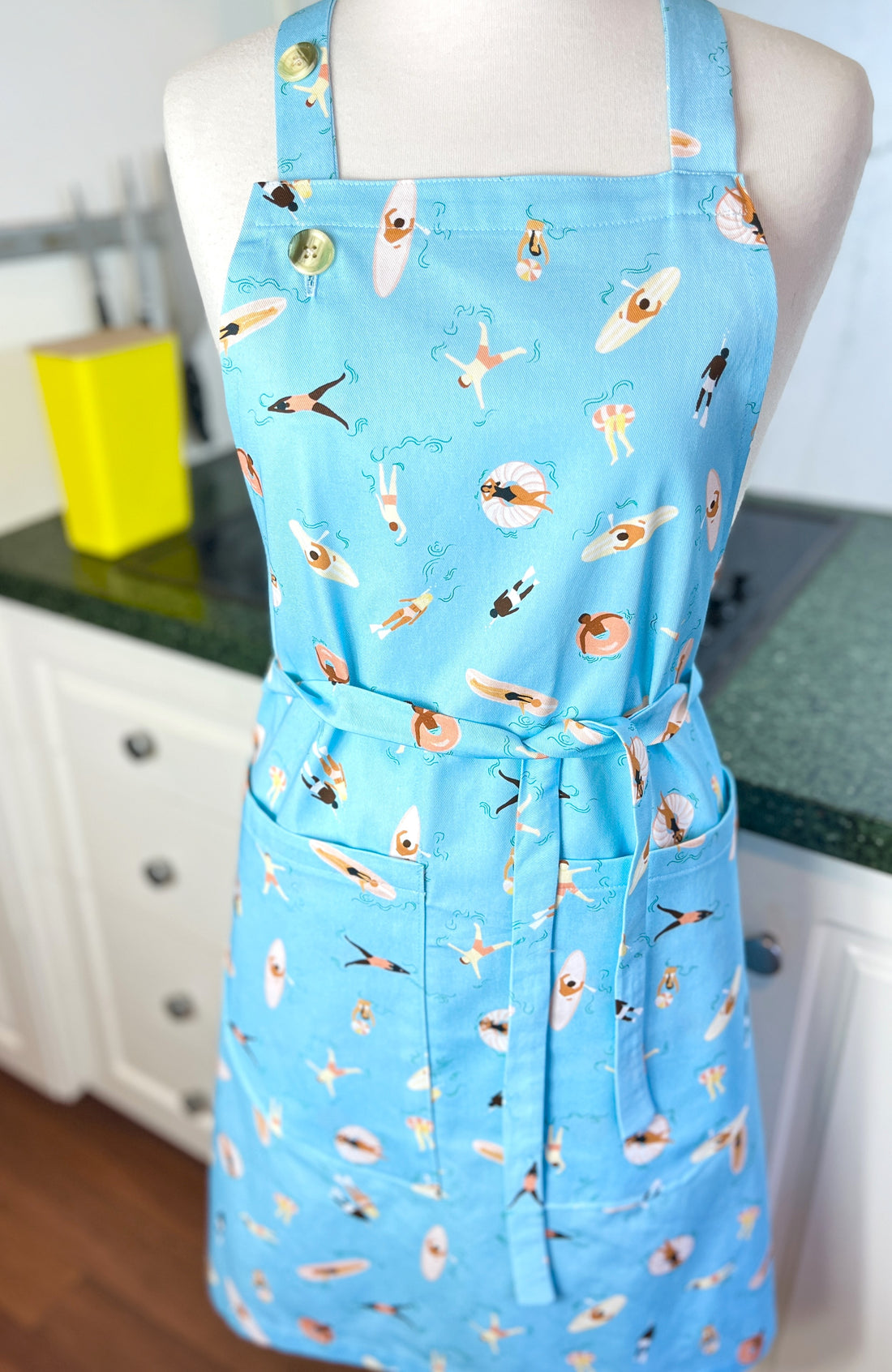 Take a Dip with this Beautiful Ocean Themed Apron