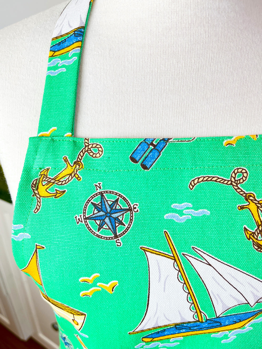 Beautiful Boaty Apron for a Petite Adult or Teenager