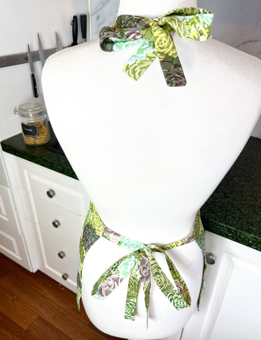 Cute Cactus Patterned Apron - Ideal for Any Petite Adult or Teenager