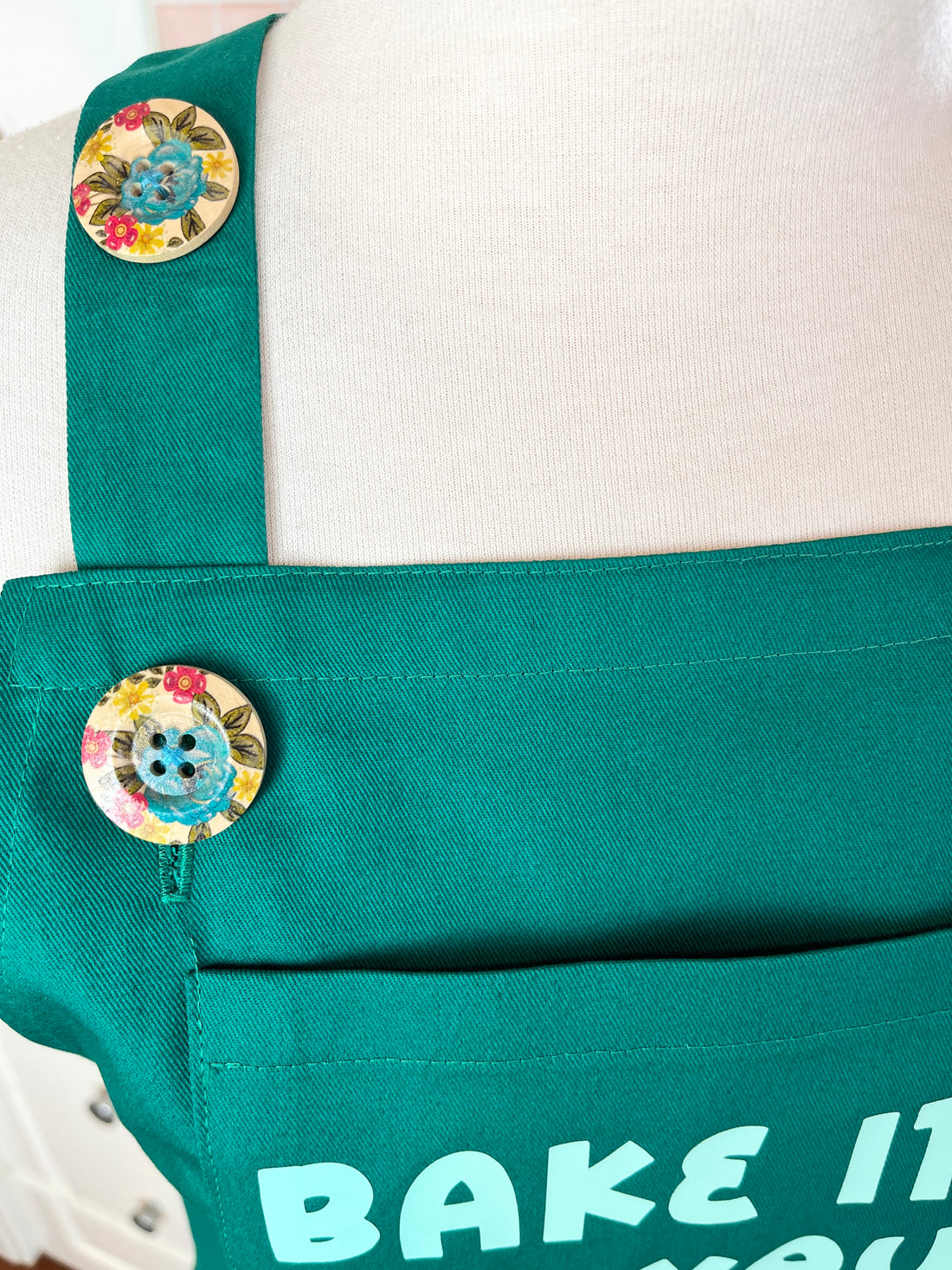 Bake It 'til You Make It on This Gorgeous Green Apron!