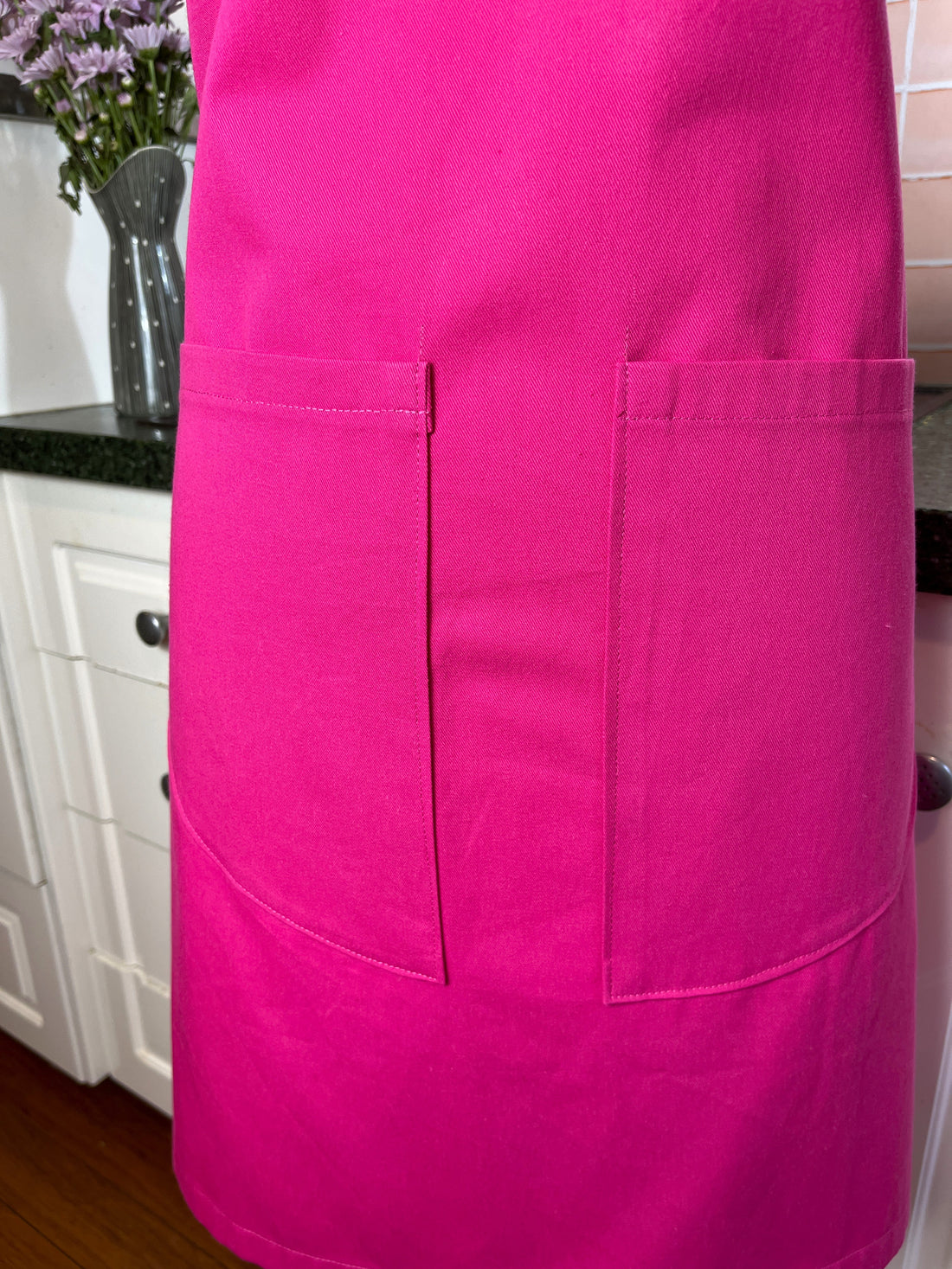Confidence in a Glass! A Fun and Bold Statement on an Apron. Such a Fab Gift.