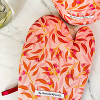 Gorgeous Gum Leaf and Floral Oven Mitts Make the Perfect Foodie Gift