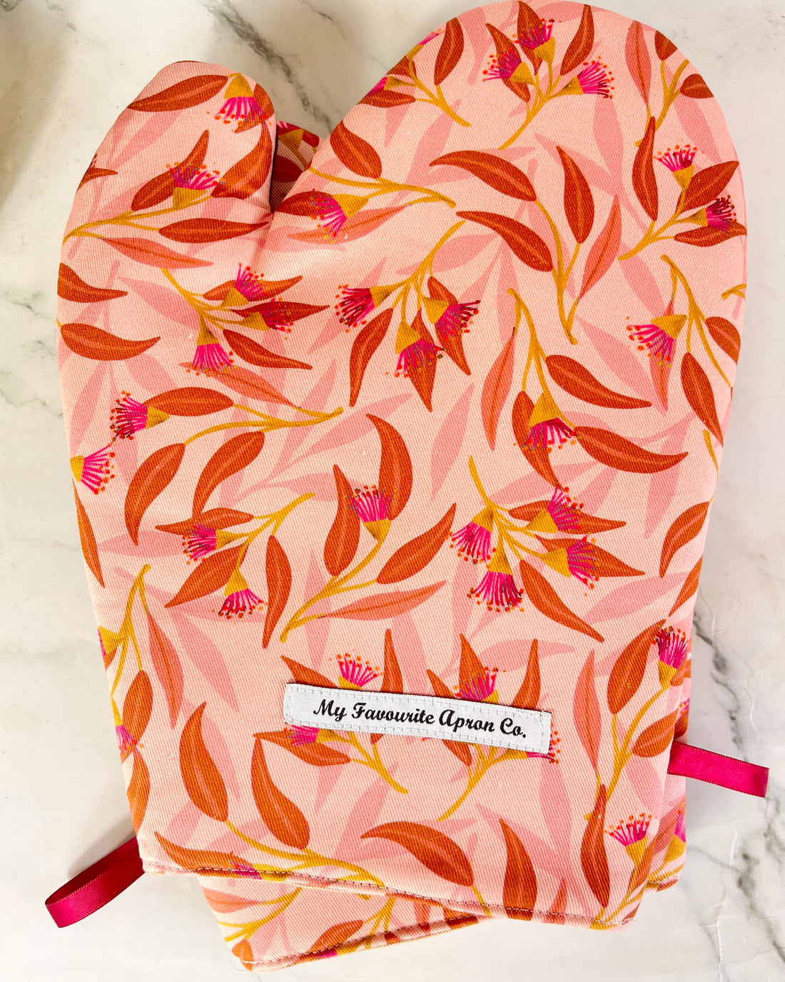 Gorgeous Gum Leaf and Floral Oven Mitts Make the Perfect Foodie Gift