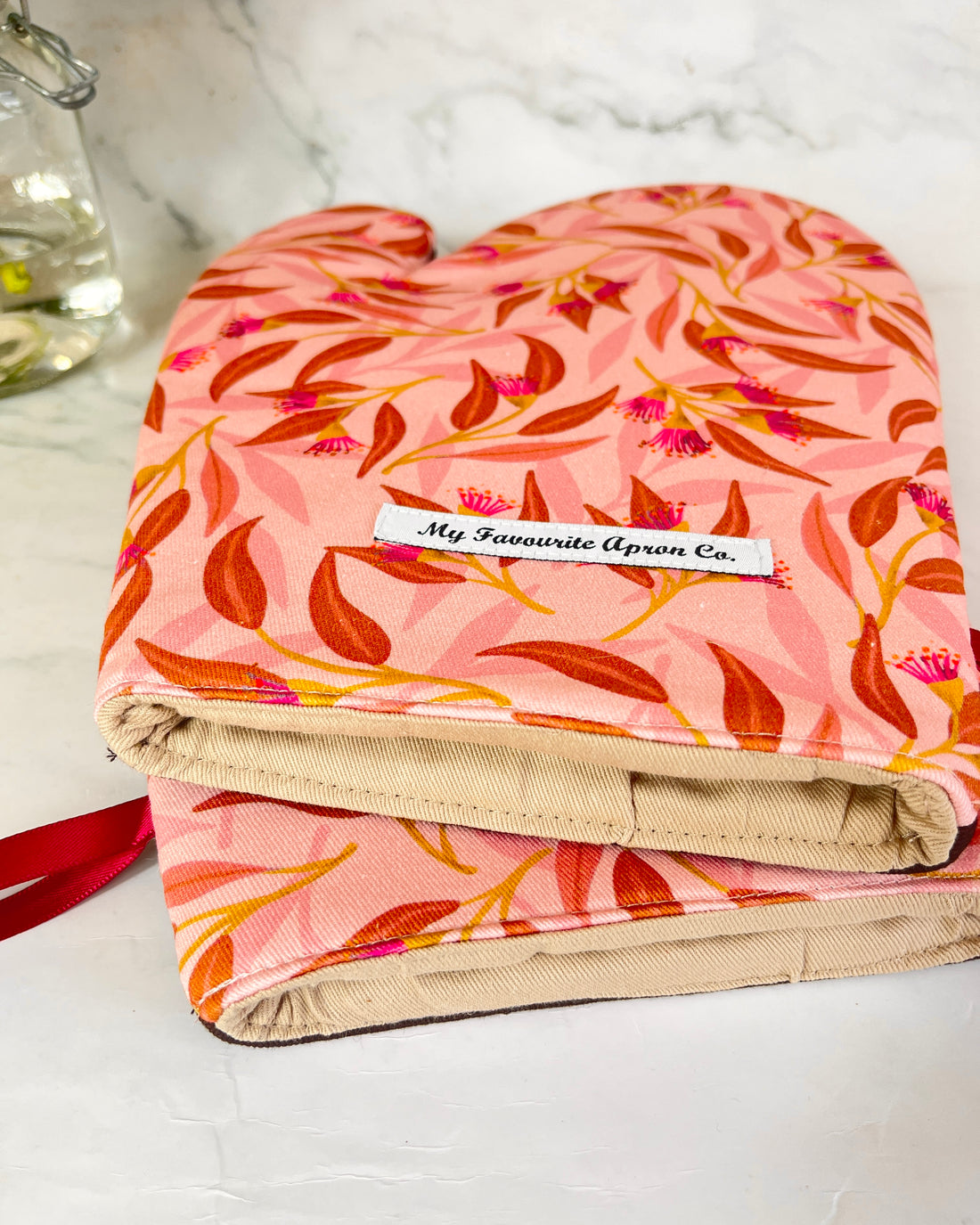 Gorgeous Gum Leaf and Floral Oven Mitts Make the Perfect Foodie Gift