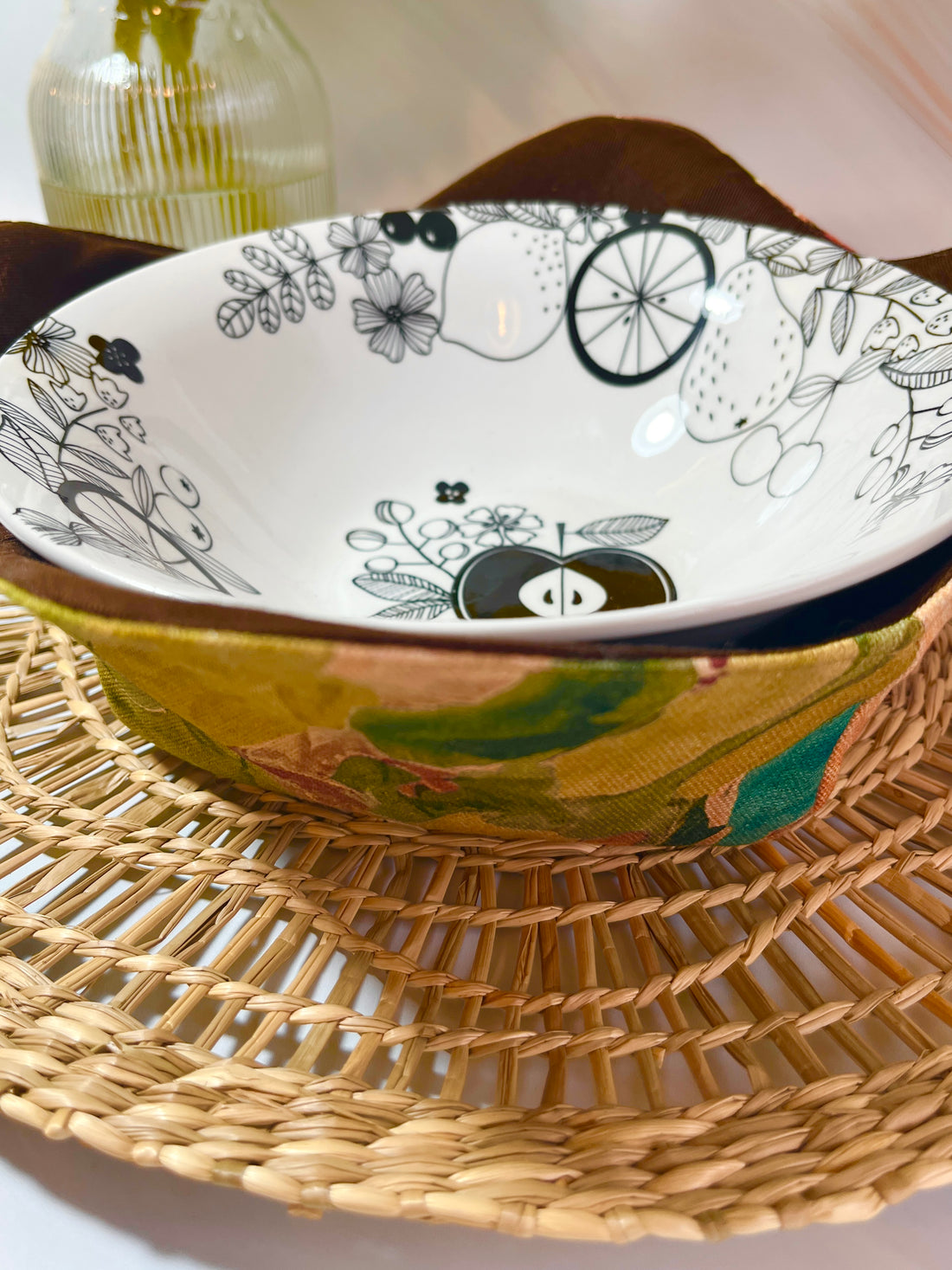 Beautiful, Italian Countryside Bowl Cozy - Perfect for Reheating Your Pasta
