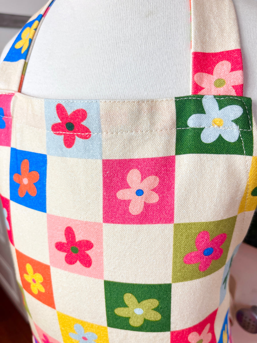 Fantastic Floral Apron for Your Fabulous School Aged Kiddo