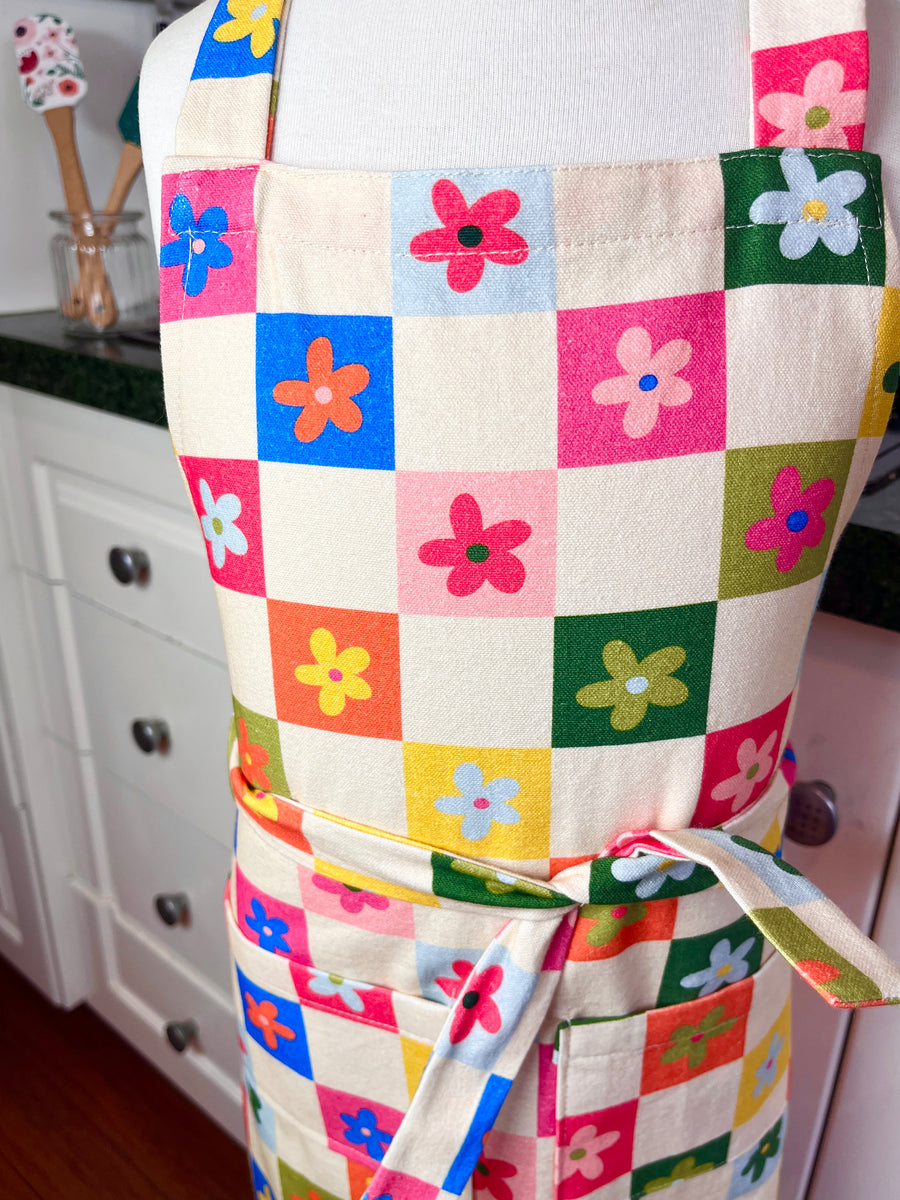 Fantastic Floral Apron for Your Fabulous School Aged Kiddo