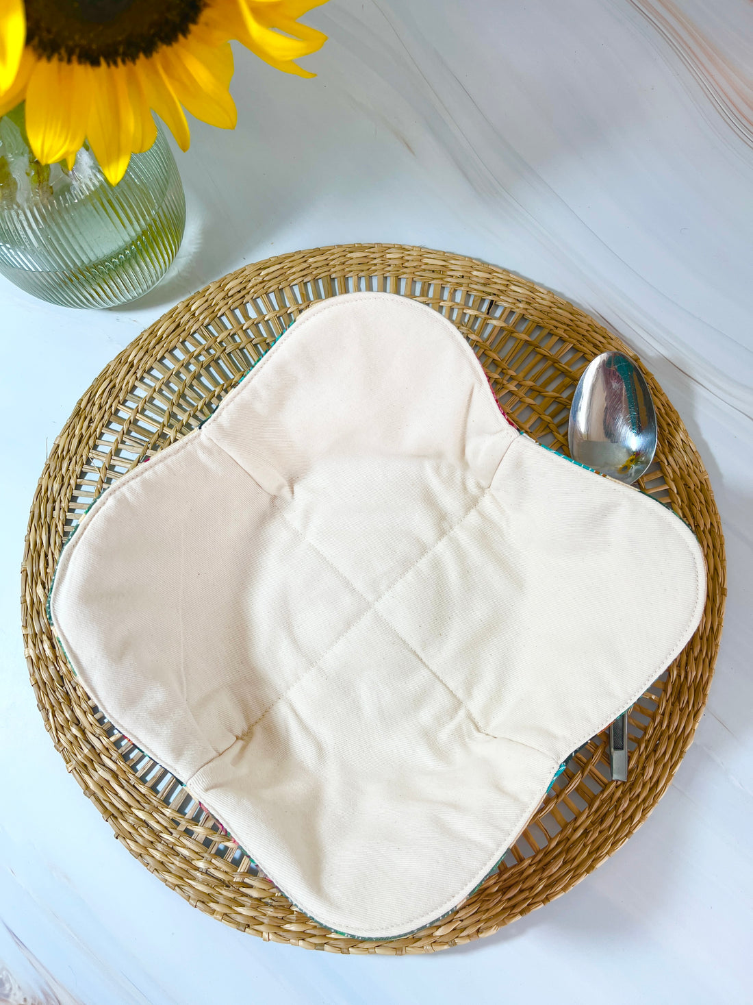 Beautiful Bowl Cozy - the Perfect Winter Gift