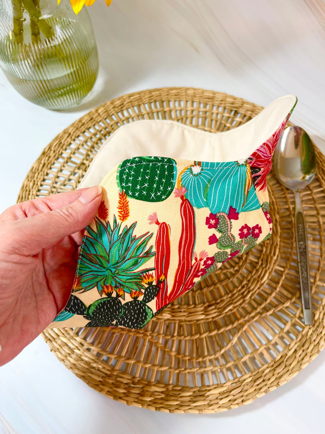 Beautiful Bowl Cozy - the Perfect Winter Gift
