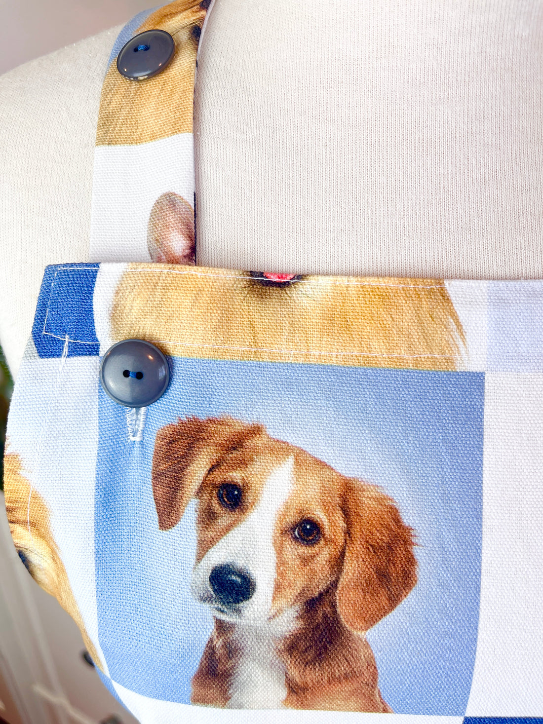 Can You Find Your Favourite Dog on this Beautiful Apron?