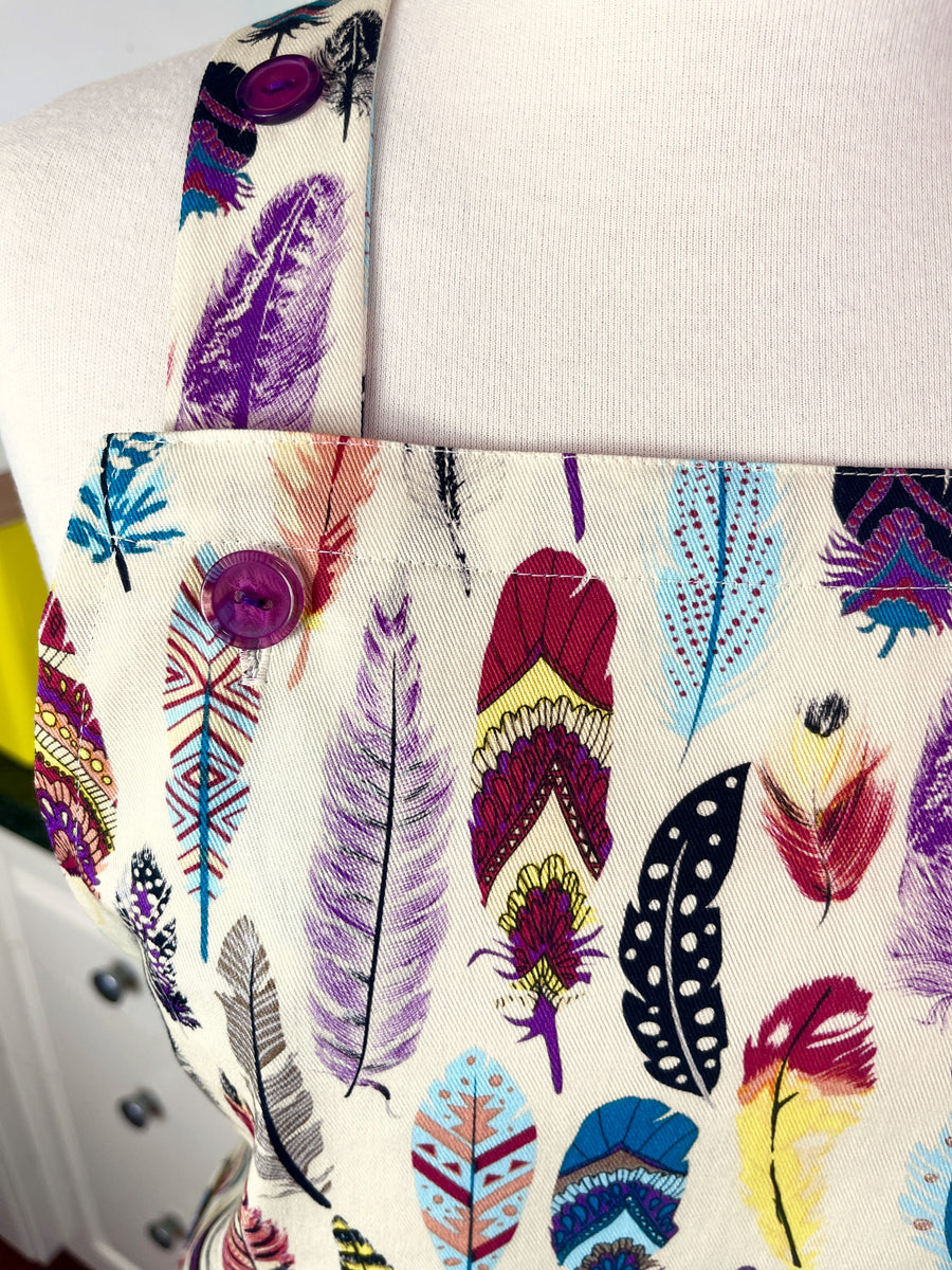 This Adult Sized Apron has a Fabulous Feather Pattern