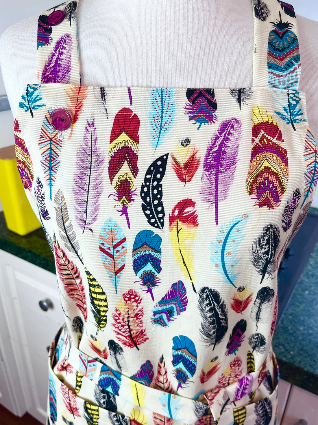 This Adult Sized Apron has a Fabulous Feather Pattern