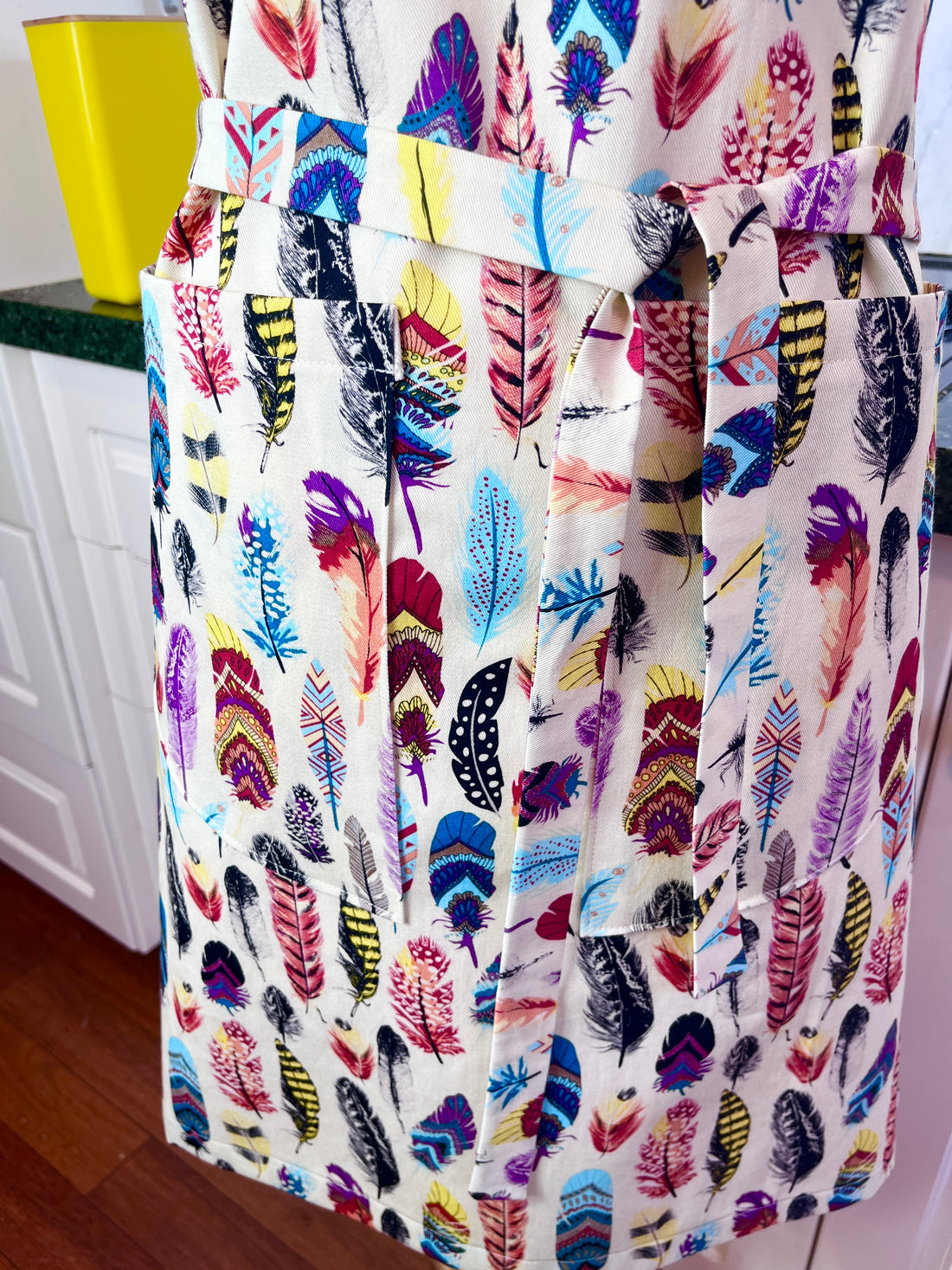 This Adult Sized Apron has a Fabulous Feather Pattern