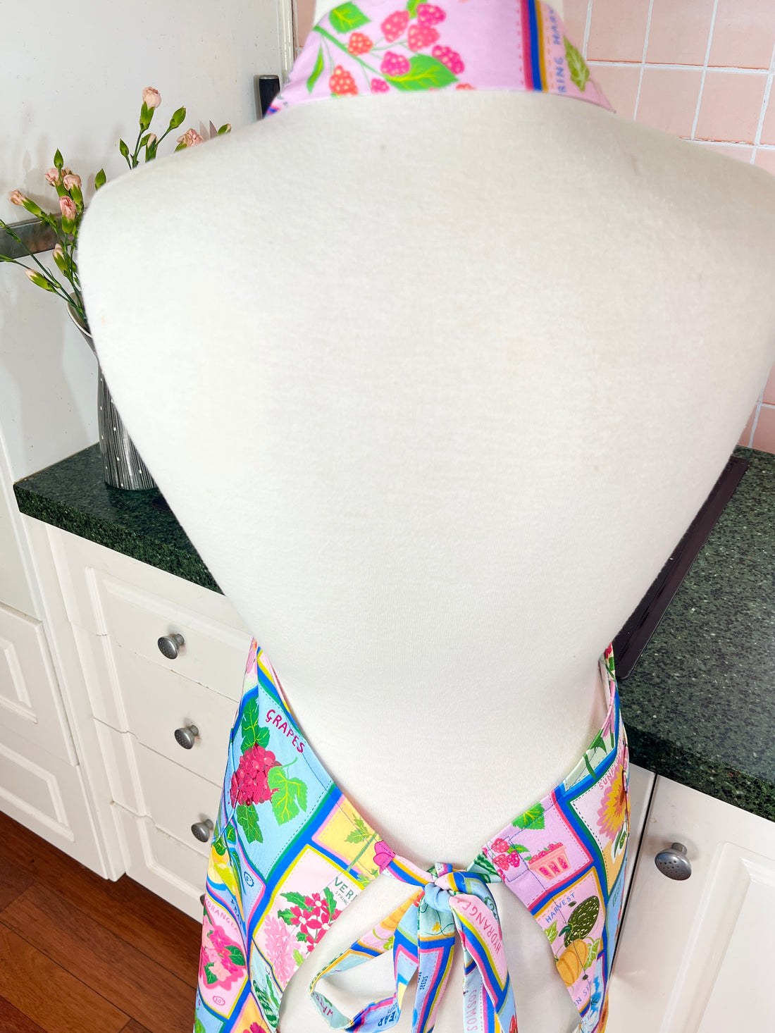 The Ideal Apron for Any Colour-Loving Foodie or Gardener