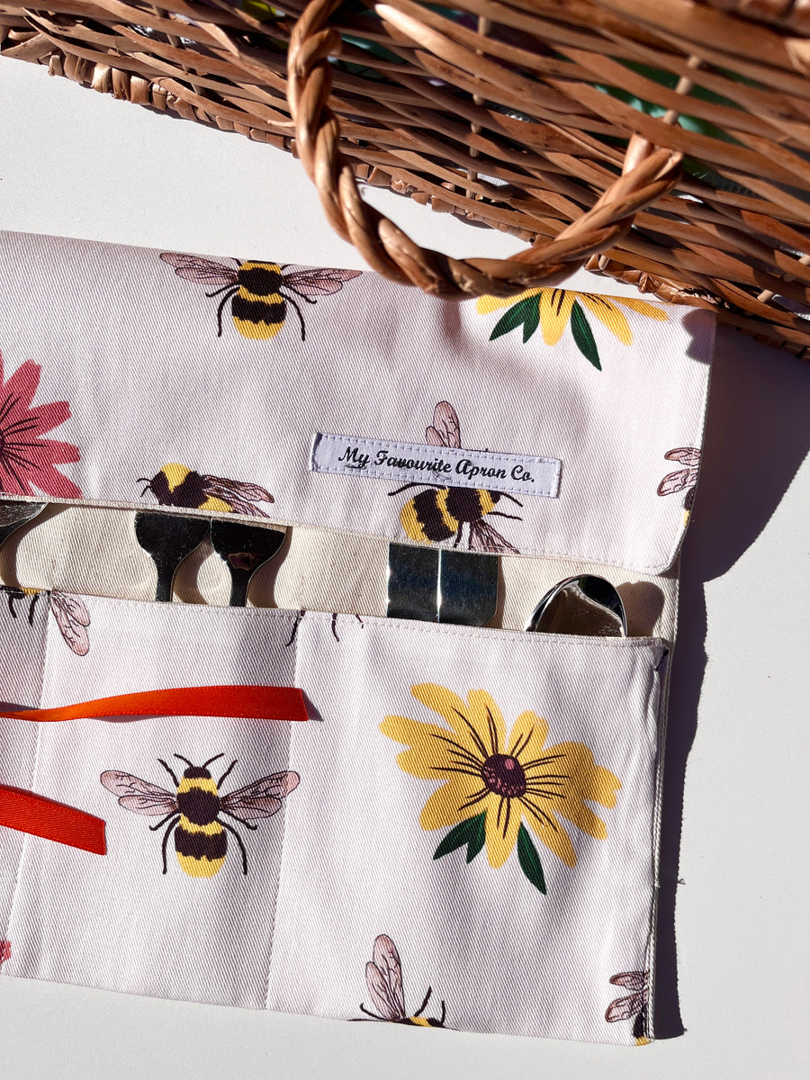 Super Handy Fabric Roll - Ideal for Cutlery, Make-Up Brushes, Anything!