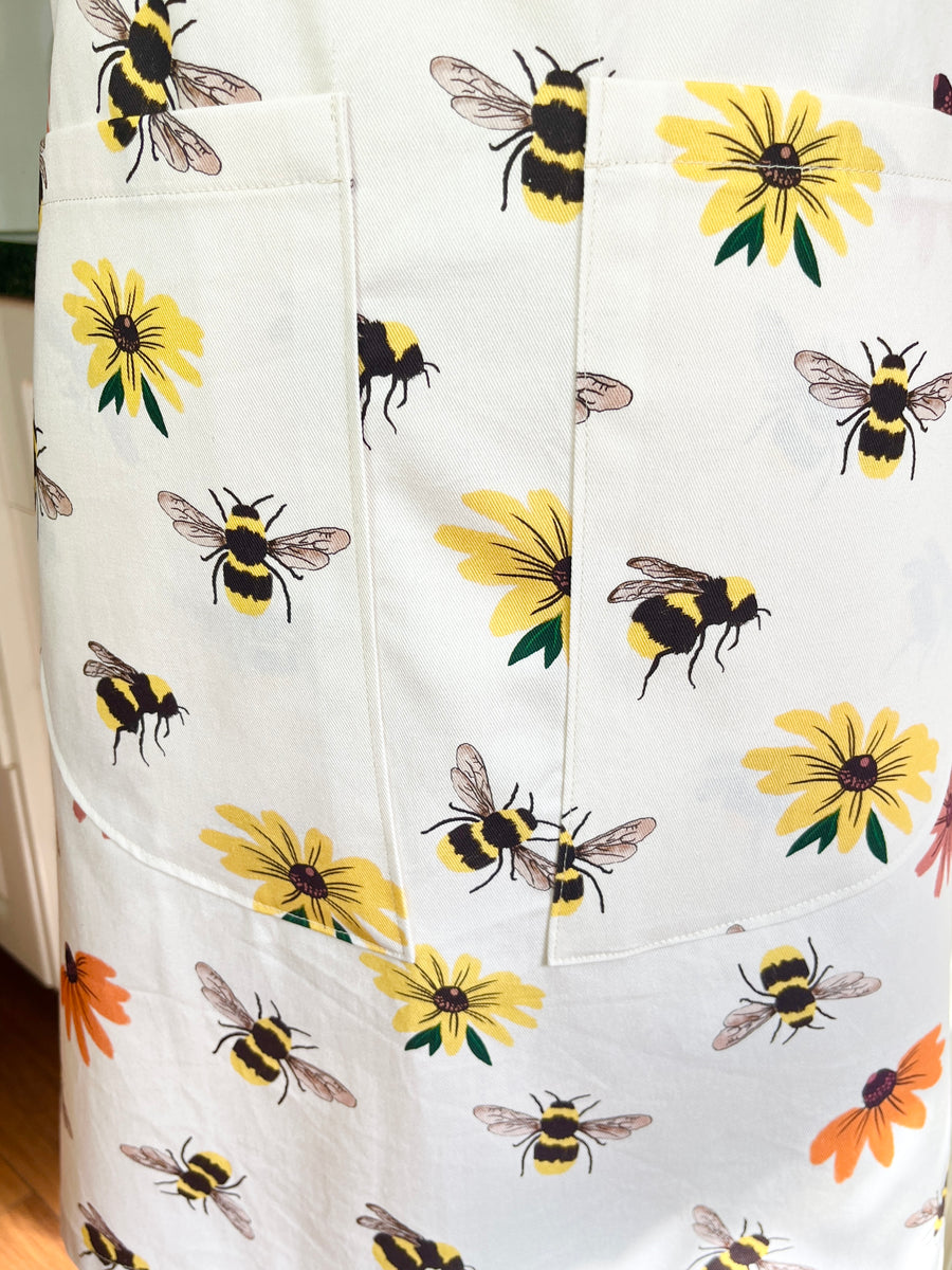 Big Bees and Flowers Make this Apron Especially Beautiful