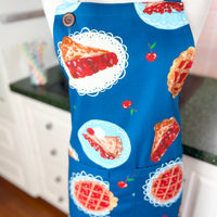 Beautiful Cherry Pie Print Apron - Ideal for Any Sweet Tooth Baker