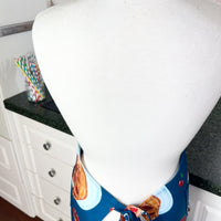 Beautiful Cherry Pie Print Apron - Ideal for Any Sweet Tooth Baker