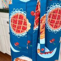 Beautiful Cherry Pie Print Apron - Ideal for Any Sweet Tooth Baker