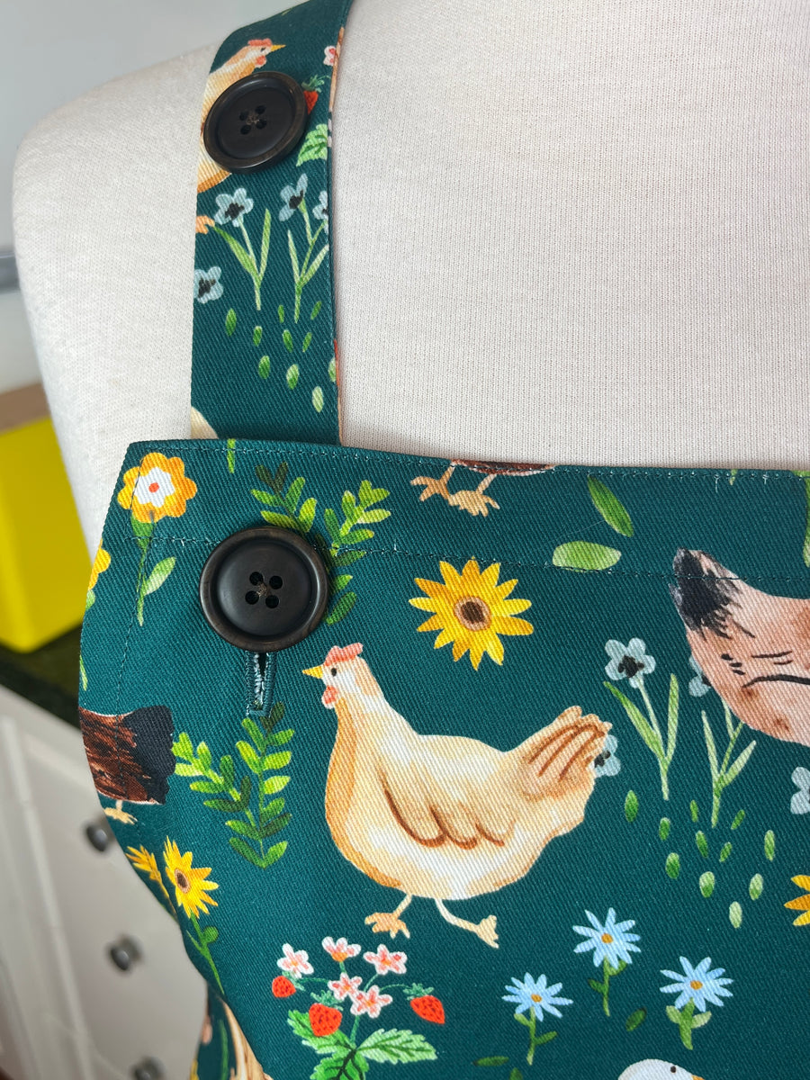 Chickens Cover this Beautiful, Country Style Apron