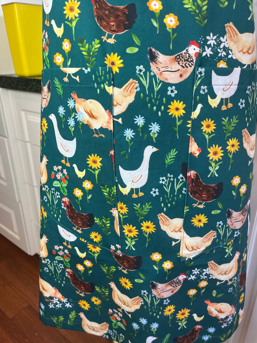 Chickens Cover this Beautiful, Country Style Apron
