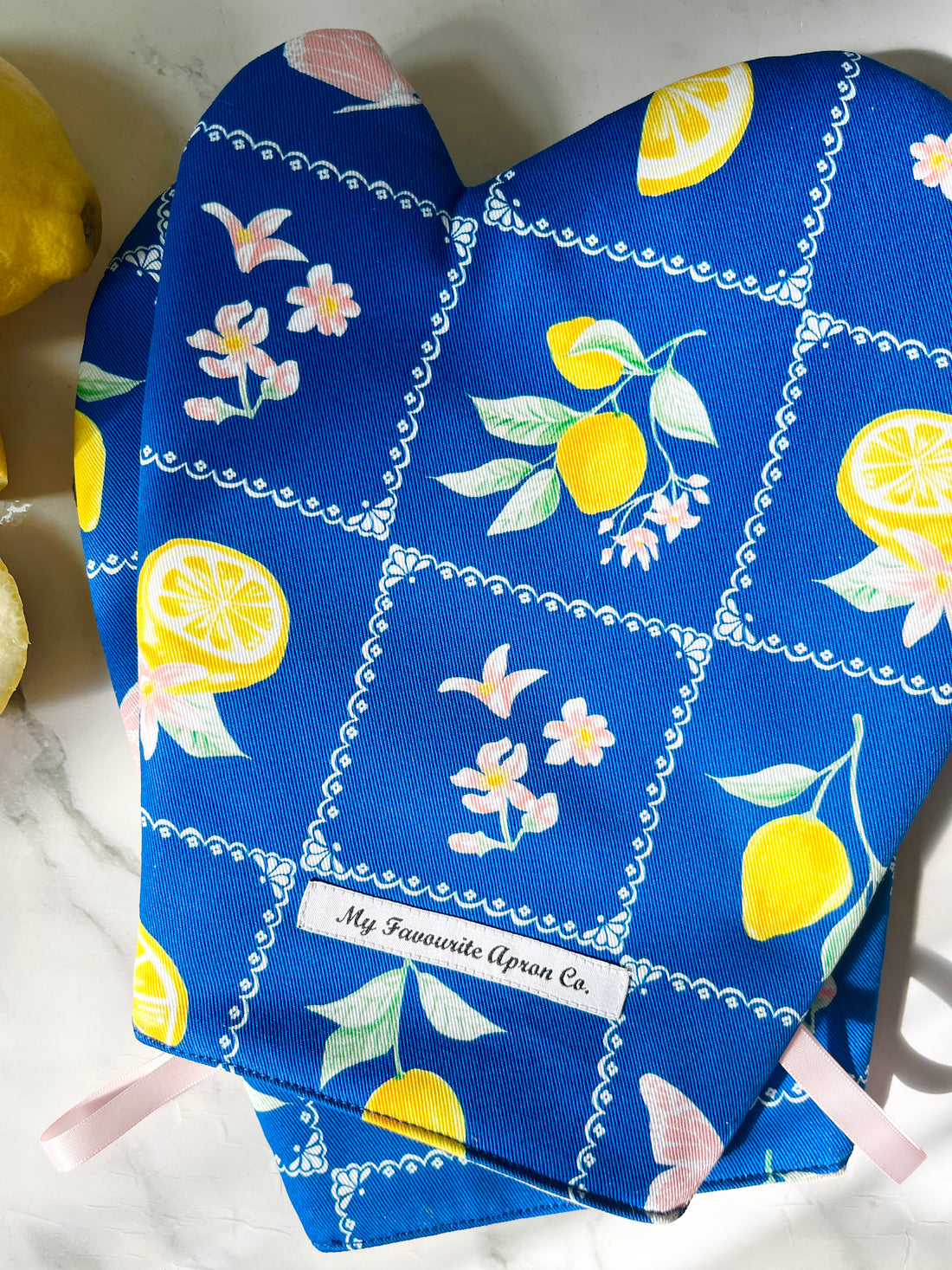 Simply Stunning Lemon and Butterfly Oven Mitt Set